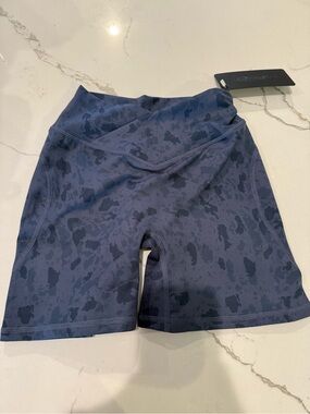 Alphalete Dark Blue Camo Women's Bike Shorts